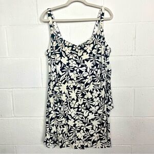 Lands'‎ End Swim Suit Dress White & Black Floral Tropical Beach Vacation 18D